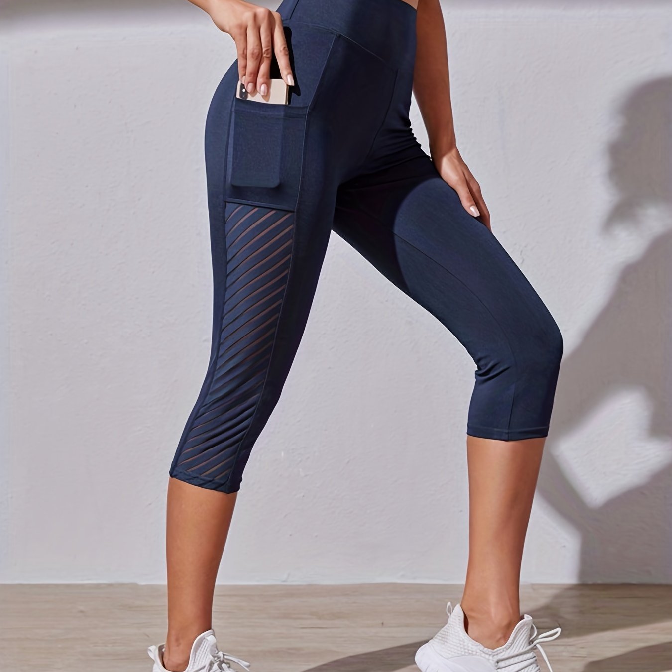Wide Waistband Tummy Control Hip Lifting Sports Capri Pants, High Waist Stitching Mesh Capri Leggings, Women's Activewear