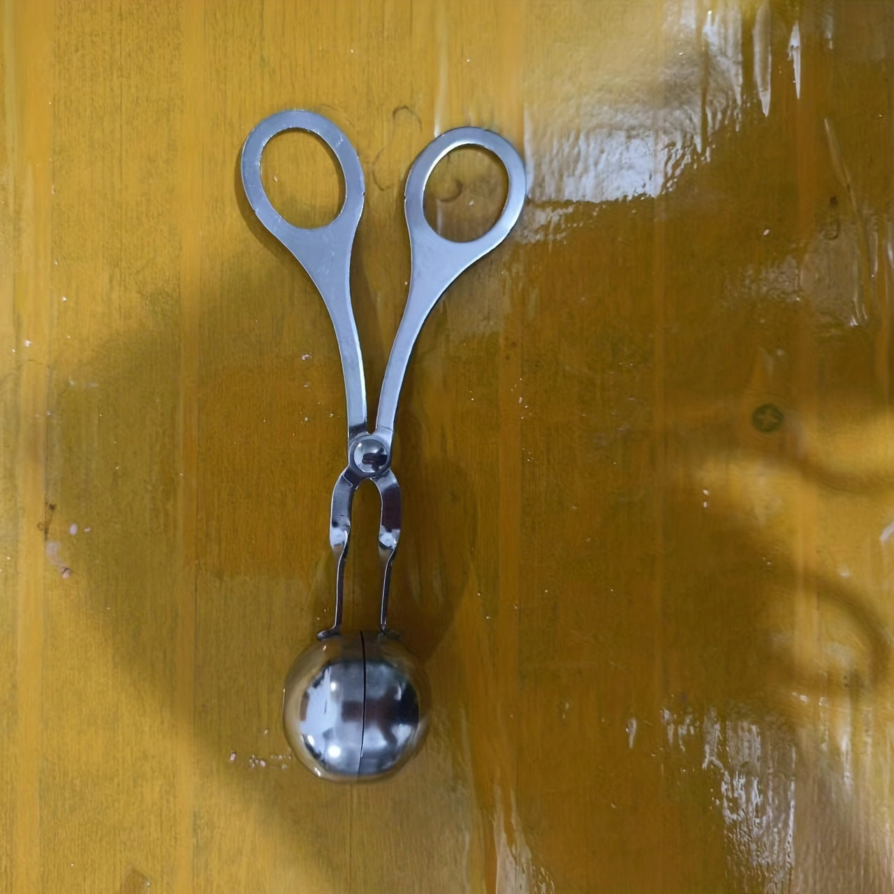 1pc Meatball Machine, Stainless Steel, Non-stick Meatball Machine, Pliers, Cake Meatball Machine With Cookie Dough Ice Tongs, Kitchen Spoon, Kitchen Gadgets, Kitchen Supplies, Kitchen Tools, Kitchen Stuff, Kitchen Utensils