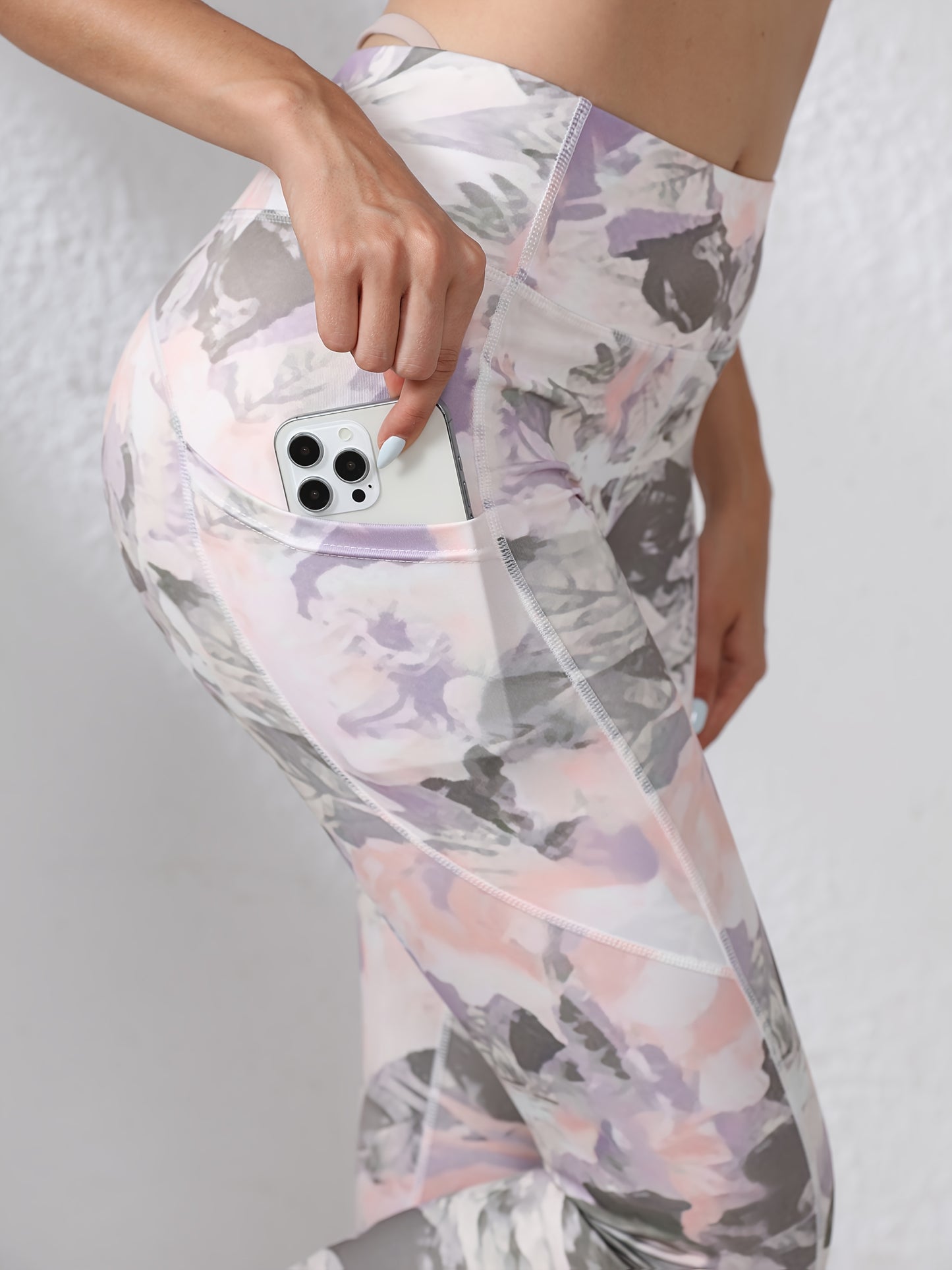 Women's High-Waisted Yoga Leggings with Pockets - Tummy Control Butt-Lifting Workout Pants, Floral Print, Stretchy Polyester/Elastane Blend, Machine Washable for Gym, Running & All-Season Wear