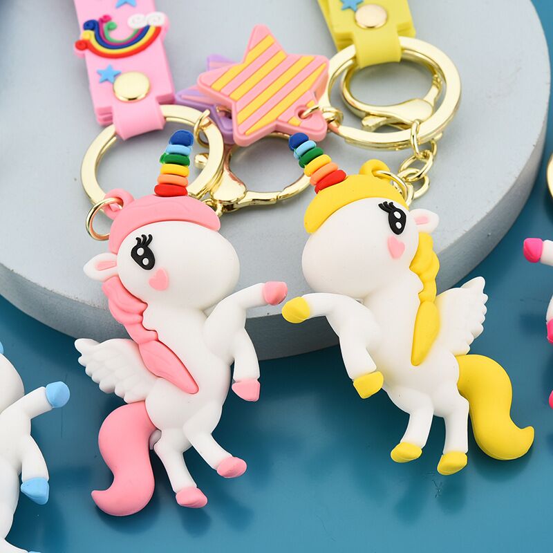 Creative Cute Multicolor Rainbow Pony Cartoon Unicorn Car Bag Keychain Keychain Men And Women Pendant Small Gifts