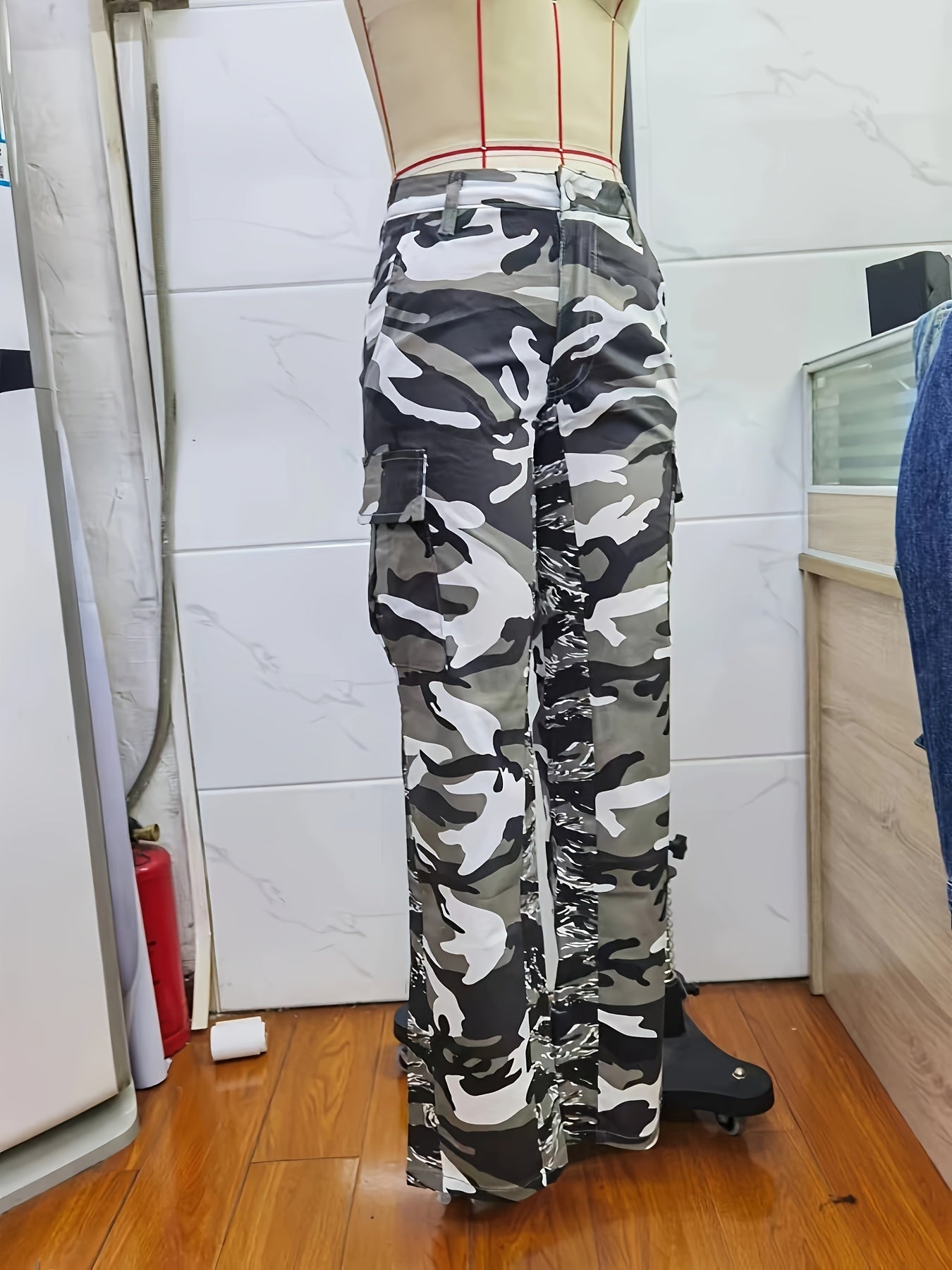High Waist Straight Camouflage Cargo Jeans, Camo Print Medium Stretch Side Flap Pocket High Rise Denim Pants, Women's Denim Jeans & Clothing