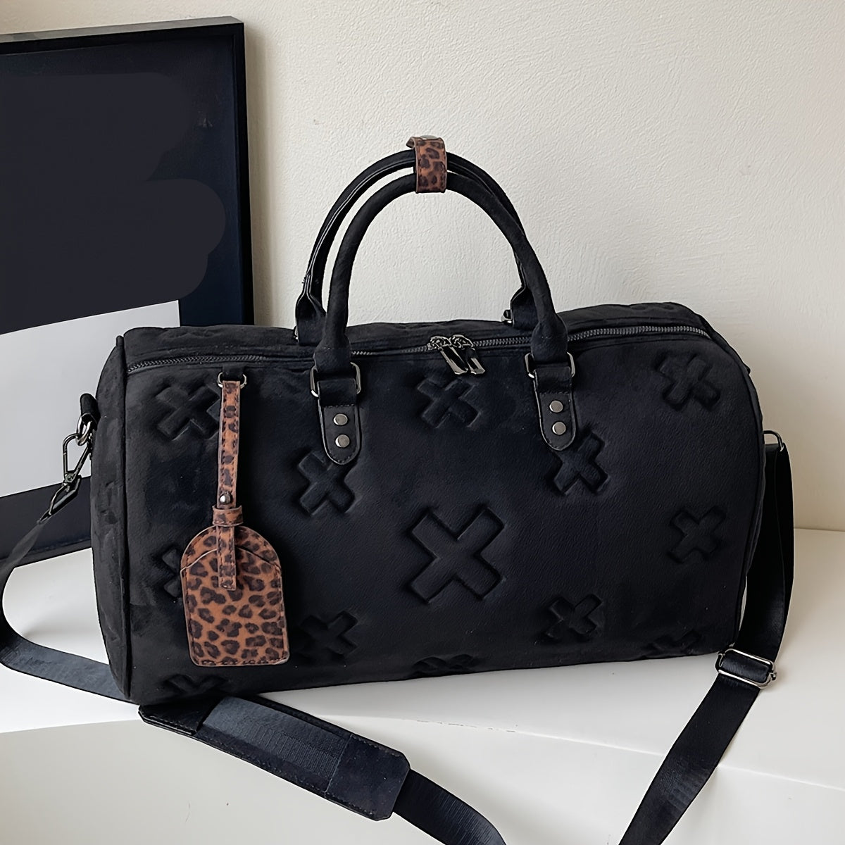 Stylish Tote Bag for Travel - Large Capacity Durable Textured Design, Perfect for Gym, Vacation & Business Trips, Black, Versatile Carryall, Modern Handbag, Sturdy Handles, Spacious Handbag, Frequent Travelers, Sleek Handbag,