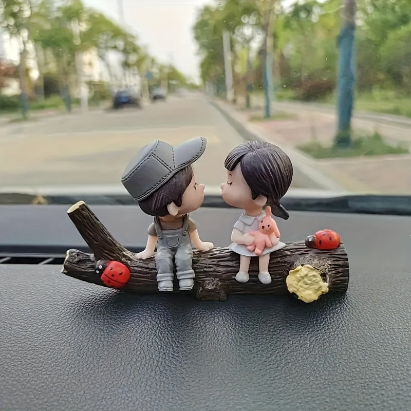 Cute Ornaments Couple Action Figurines Balloons Ornaments For Car Dashboard Decoration