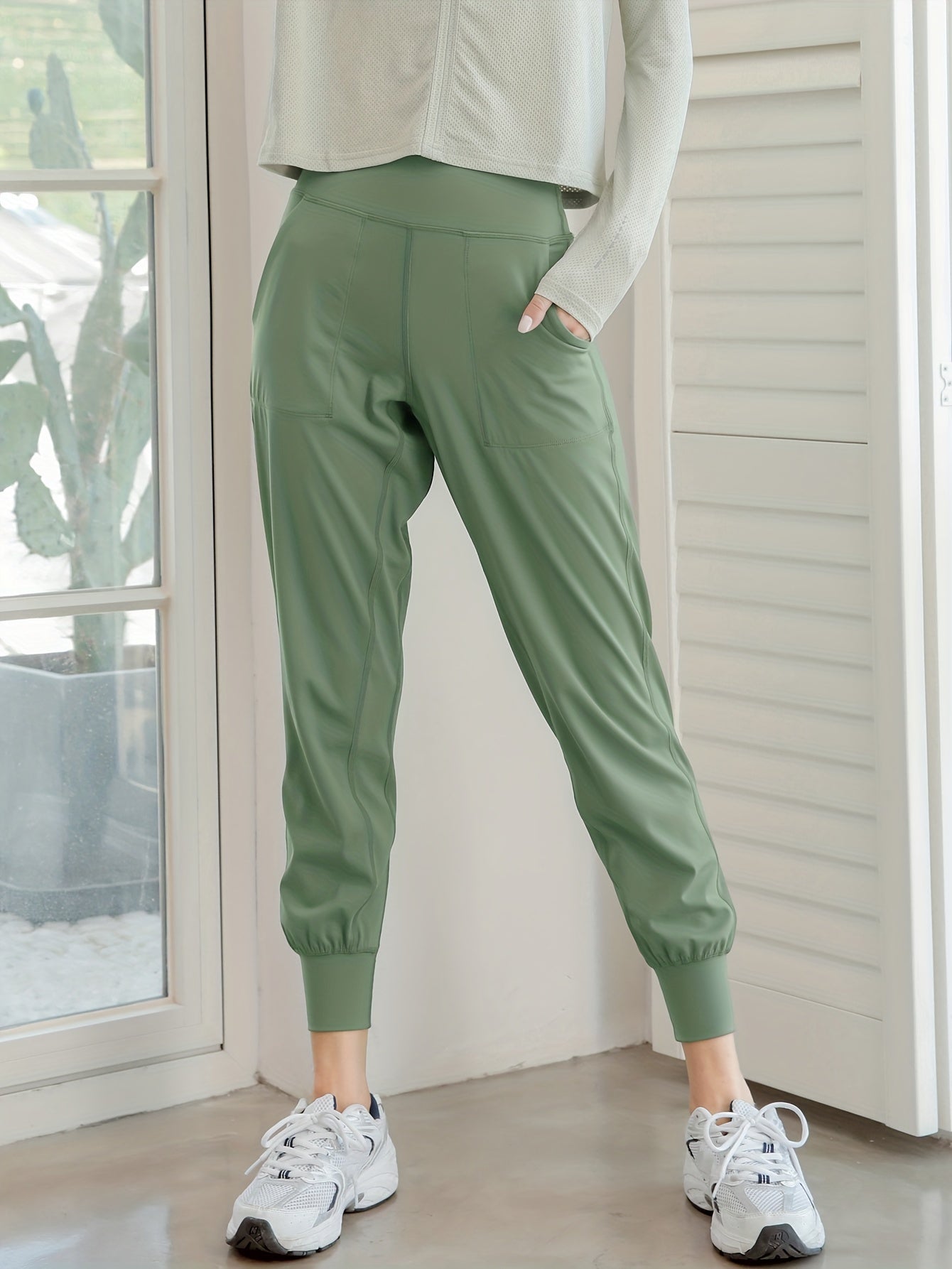 Women's Activewear: Causal Yoga Jogging Pants with Solid High Waist and Quick Drying Technology