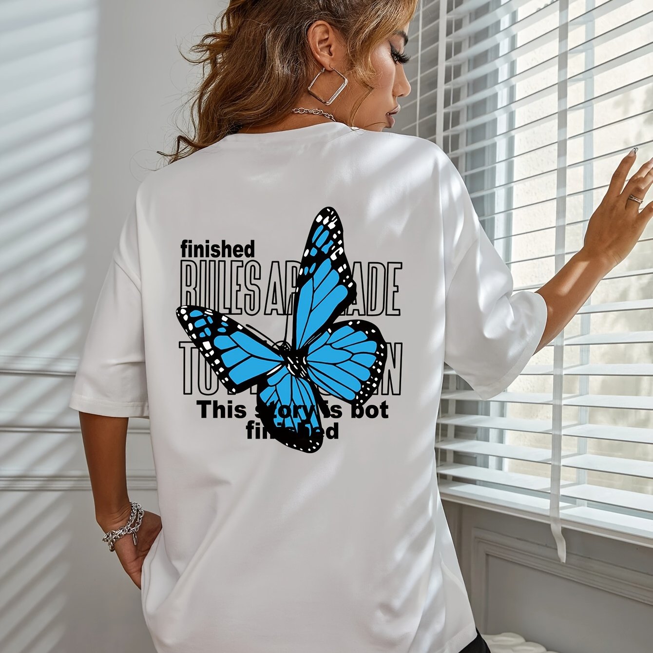 Butterfly Print Loose Sports Short Sleeves Top, Round Neck Running Casual T-shirt, Women's Activewear