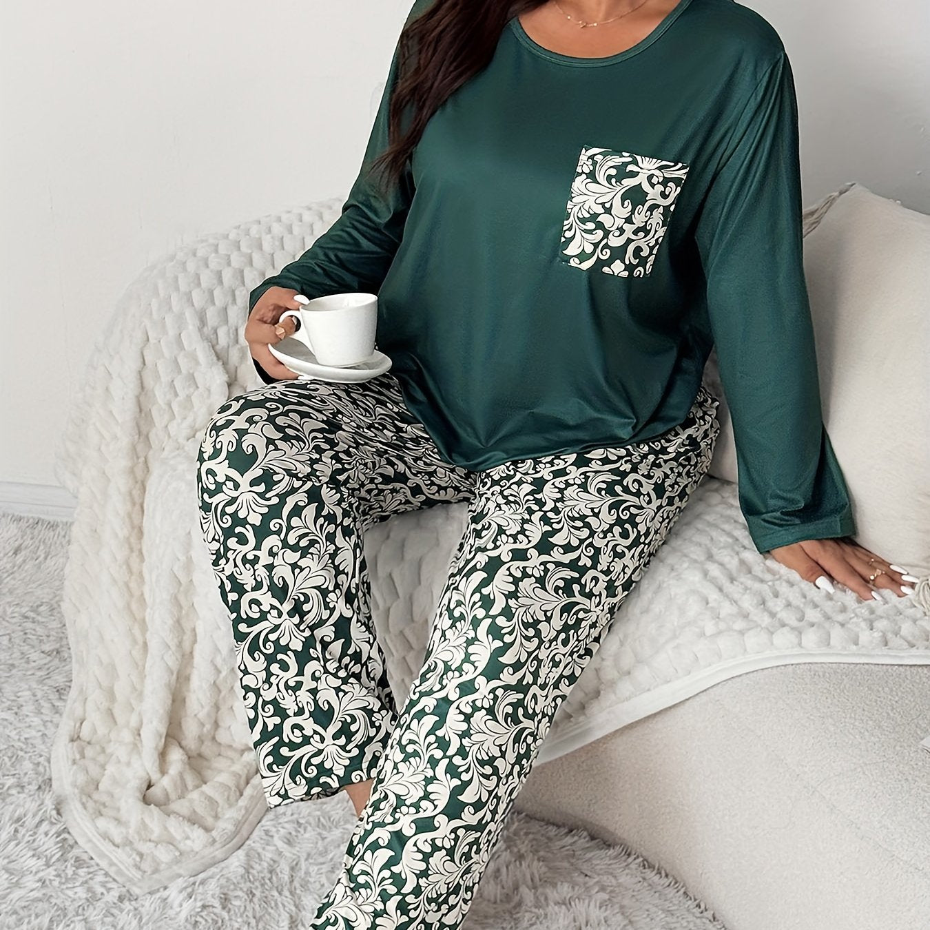 Plus Size Pocket Round Neck Long Sleeve Top and Geometric Floral Print Pants 2pcs Comfortable Casual Pajama Set