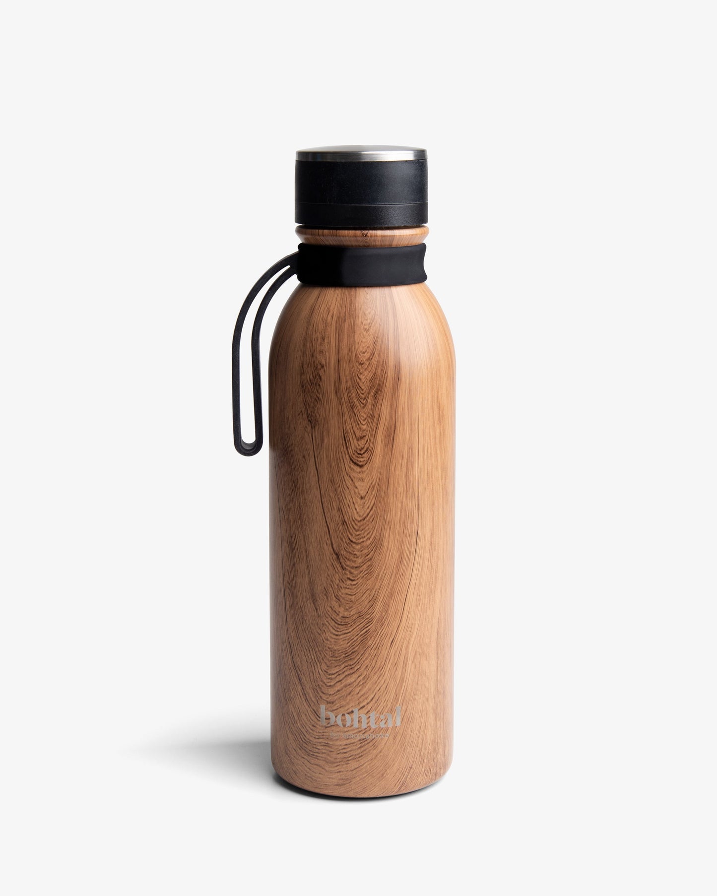 https://ik.imagekit.io/c2dr4dawp/https%3A%2F%2Fcdn.shopify.com%2Fs%2Ffiles%2F1%2F0484%2F7091%2F7273%2Fproducts%2FBohtal_hanger_lifestyle2.jpg%3Fv%3D1714647241?tr=f-jpg