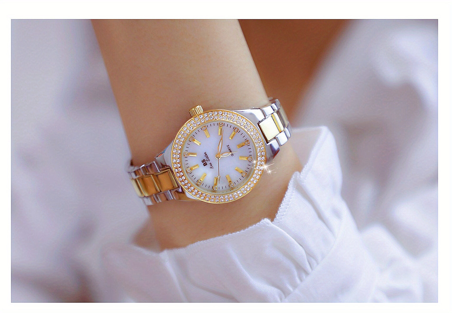 Relógio de quartzo analógico casual com decoração de strass, ideal para festas e ocasiões formais. Ótima opção de presente para o Dia da Mãe e Dia dos Namorados.