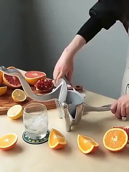 Manual Citrus Juicer - Aluminum Alloy, Non-Slip Base, Easy-Clean Design with Push-Button Operation for Lemons, Oranges, Pomegranates & Blueberries - No Electricity Needed, Portable Kitchen Tool, Citrus Juicer Reamer, Sleek Me