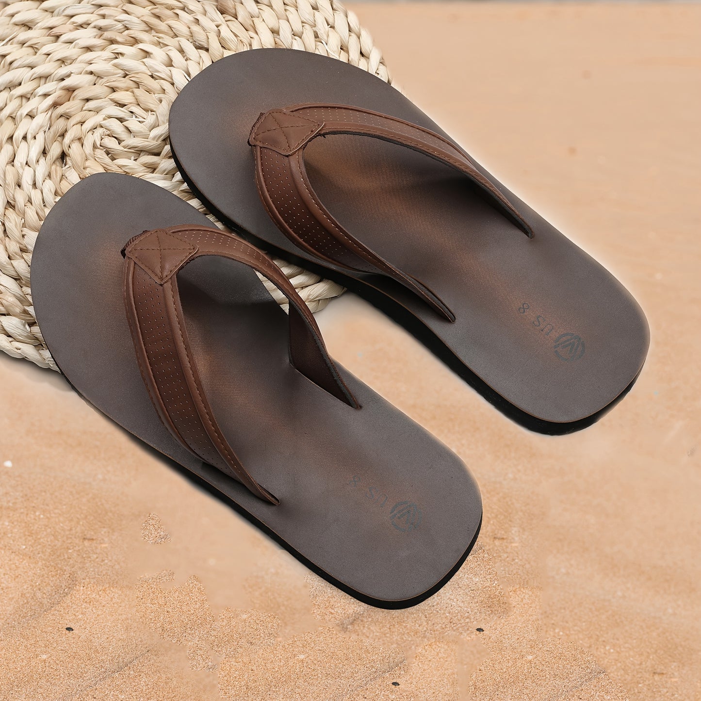 Sandálias tipo slide para homem estilosas - Sola antiderrapante em tecido, castanha com detalhes em preto, material EVA confortável para uso interior e exterior.