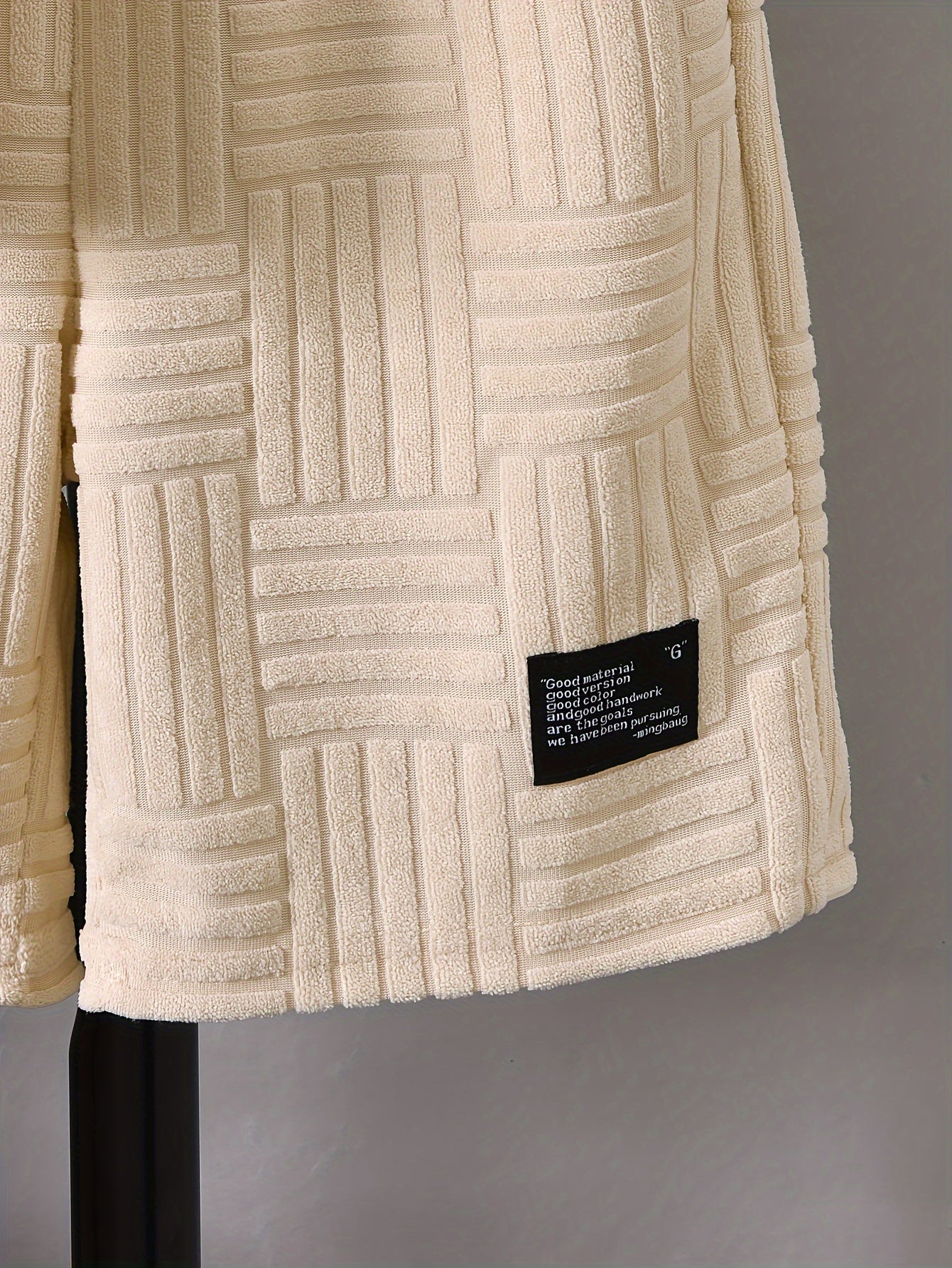 Boys' Fashion Casual Round Neck Short Sleeve T-Shirt + Casual Shorts Two-Piece Set, Perfect for Outdoor