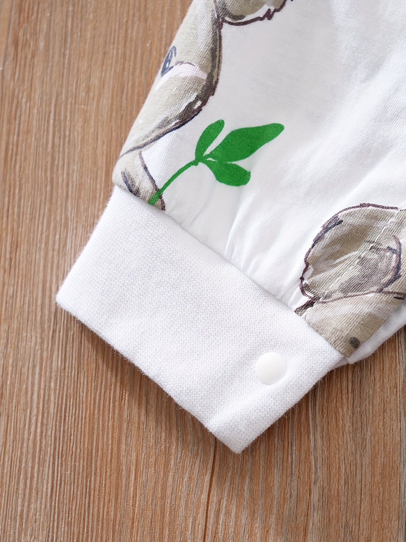 Macacão de manga comprida com gola redonda para bebé com estampado fofo de coala de desenho animado