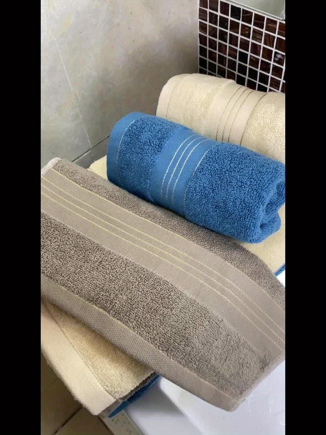 4-Piece Towel Set - Modern Striped Bath and Hand Towels, Super Soft Knit Fabric, Cotton 75% Polyester 25%, Space Theme, 385gsm - Ideal for Bathroom, Spa, Hotel, Outdoor Use