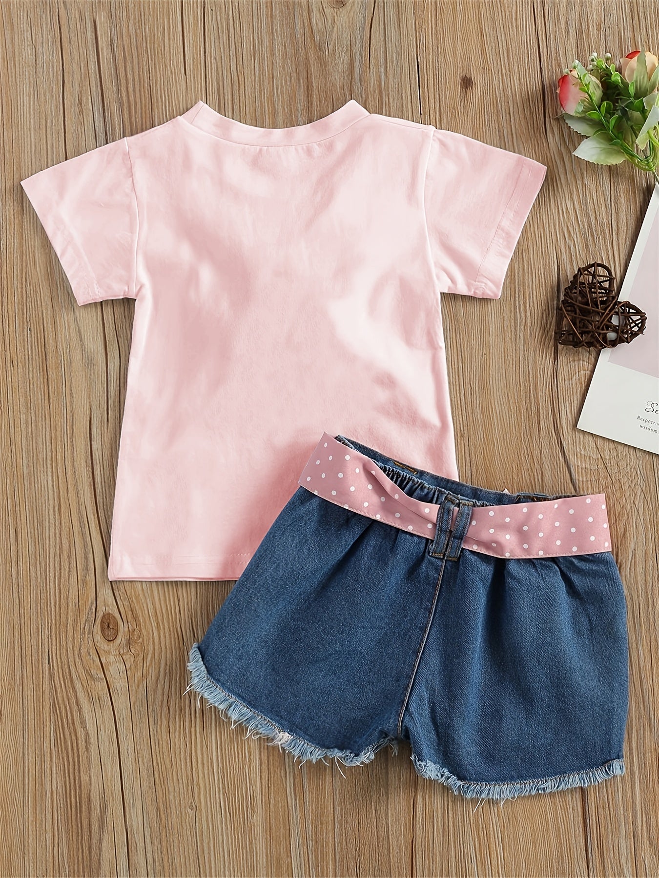 Adorable Girls' Ice Cream Print Short Sleeve Tee & Ripped Denim Shorts Set with Pink Bow Accent - Stretchy, Breathable Summer Outfit for Casual Wear, Perfect for Outdoor