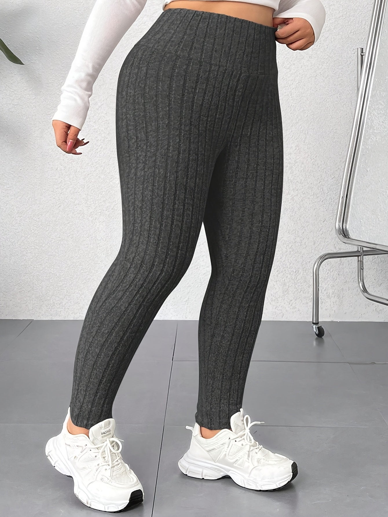 Plus Size, Women's High-Waisted Skinny Leggings - Non-See-Through Stretchy Pants, Machine Washable Tight Pants for,, Everyday Outfits - Plus Size Friendly & Casual Leggings