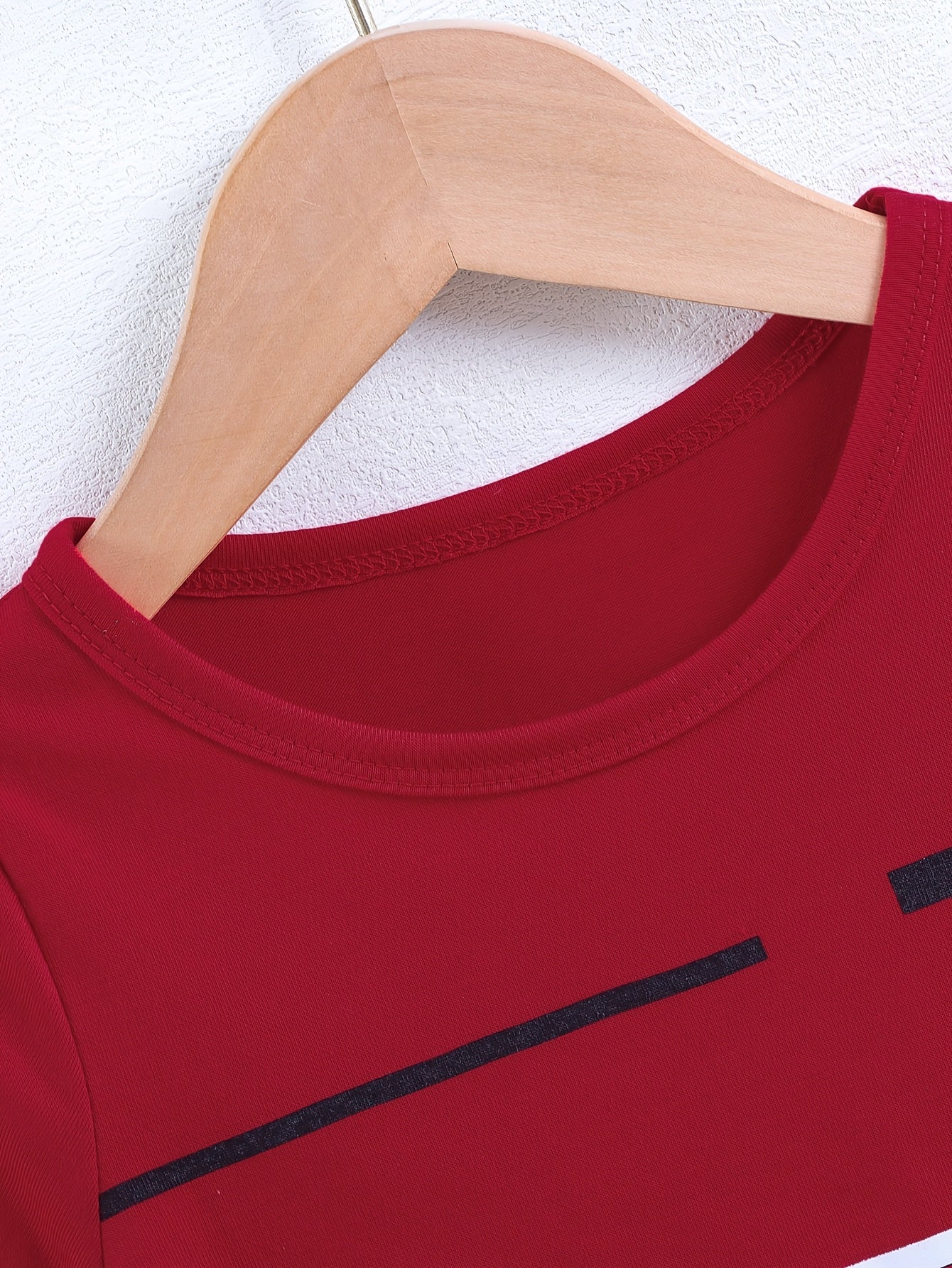 2pcs Set of Boys' Summer Striped Print Round Neck Short Sleeve T-shirt and Casual Shorts