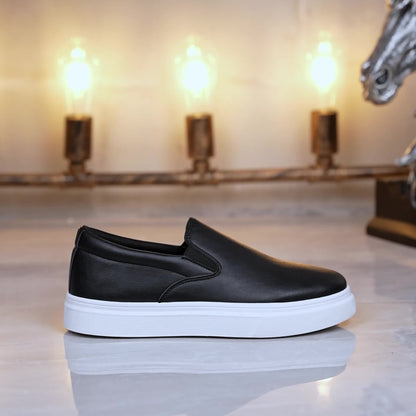 Mocassins para homem sem atacadores - Ténis antiderrapantes de cano baixo com bico redondo, estilo mocassins, com sola acolchoada em PVC, disponíveis em castanho/preto/branco/bege para uso diário e formal - Sapatos sociais minimalistas e versáteis.