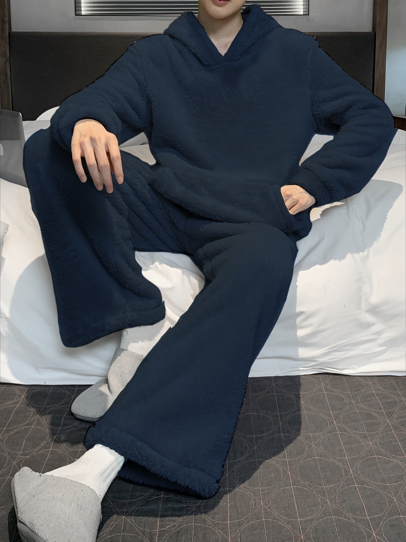 Men's Coral Velvet Pajamas Autumn and Winter Thickened Velvet Winter Hooded Flannel Warm Youth Pajama Set