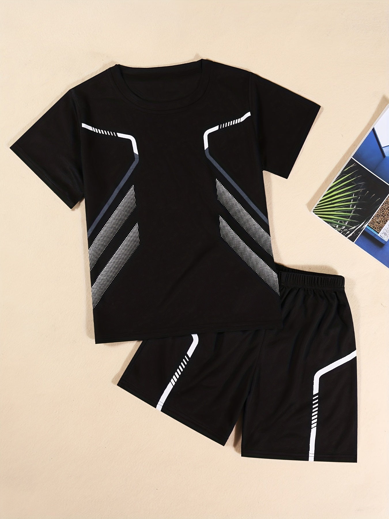 2pcs Boy's "Sport" Outfit Short Sleeves Round Neck T-shirt & Shorts Casual For Summer Daily And Outdoor Wear