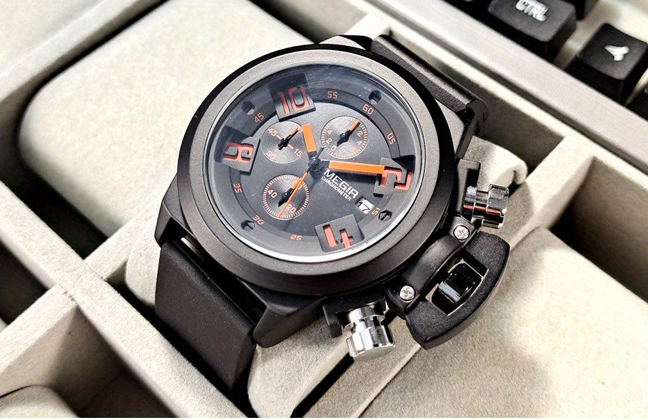 MEGIR Multifunction Men's Watch, Sports Silicone Strap Waterproof Calendar Quartz Watch 2002, Ideal Choice For Gifts