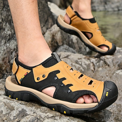 Sandálias pretas, castanhas e cinzentas para mulher - Chinelos de caminhada de verão com fecho ajustável, sola de borracha e material superior confortável para uso casual ao ar livre, sandálias com tiras.