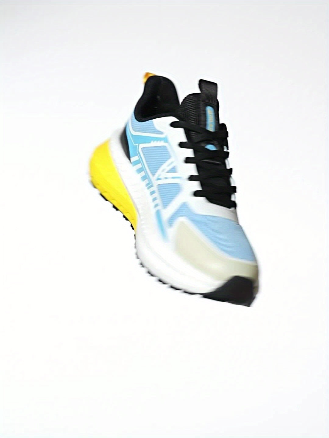 Fashionable athletic shoes for men and women - Lightweight casual running shoes, all-season comfort, round toe lace-up sneakers, breathable woven fabric, EVA sole, universal fit.