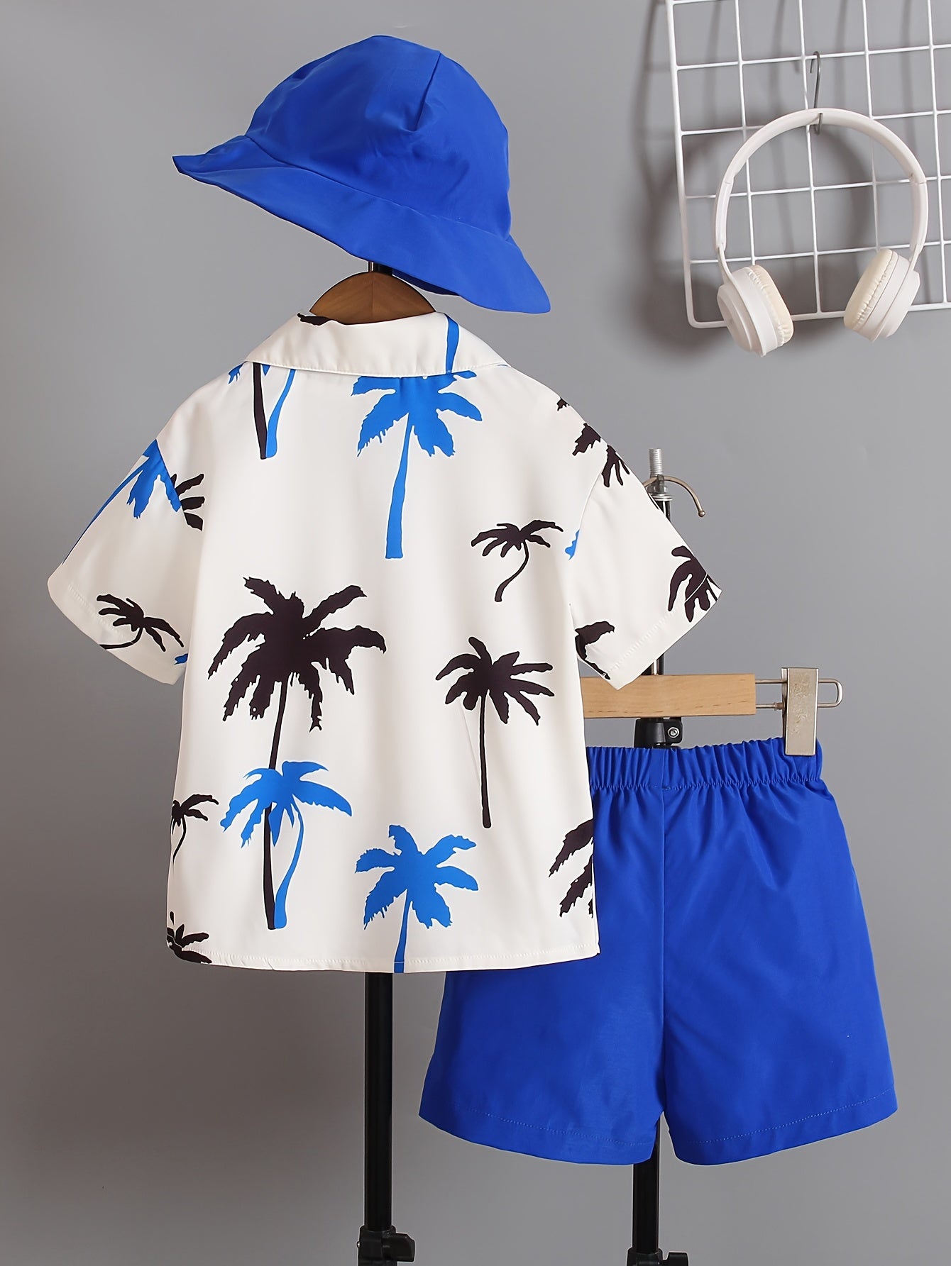 Boys' Summer Fashion Street Shirt Three-piece Set Only Selling Hats, Shirts and Shorts, Perfect for Outdoor