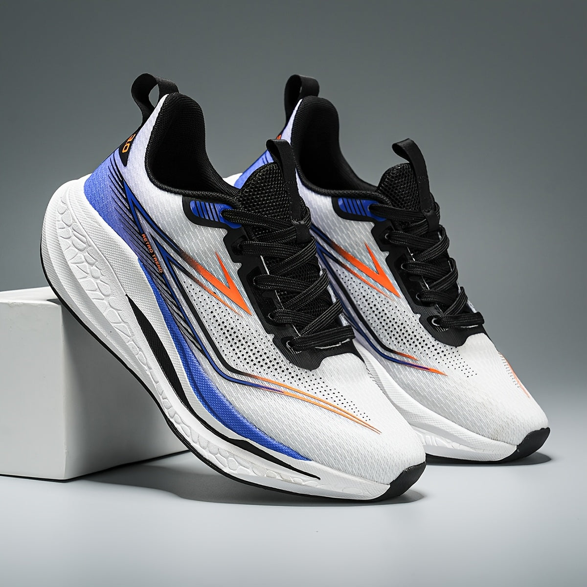 Unisex Classic Low-Top Sneakers - Breathable Fabric & EVA Cushioned Sole, Geometric Letter Print Design for Hiking, Running, Casual Streetwear - All-Season Comfort, Hiking Shoes, Outdoor Sports Footwear, Modern Sneakers, Dura