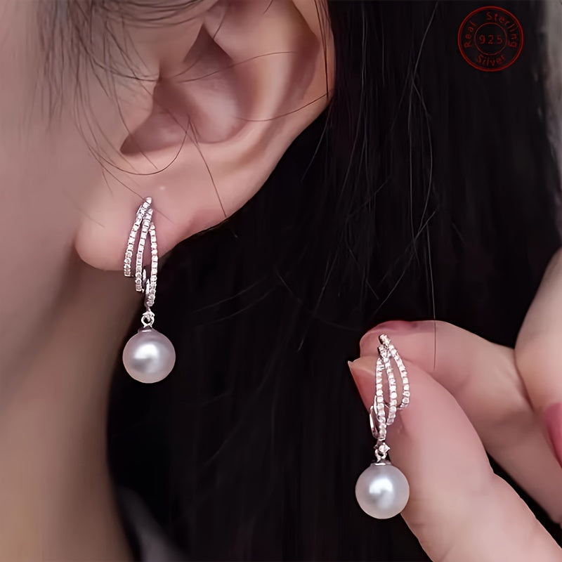 Um par de brincos pendentes para mulher em prata 925 com pérolas de água doce requintadas, acessórios de joalharia hipoalergénicos em estilo boémio, presente para mulher com caixa de oferta exclusiva.