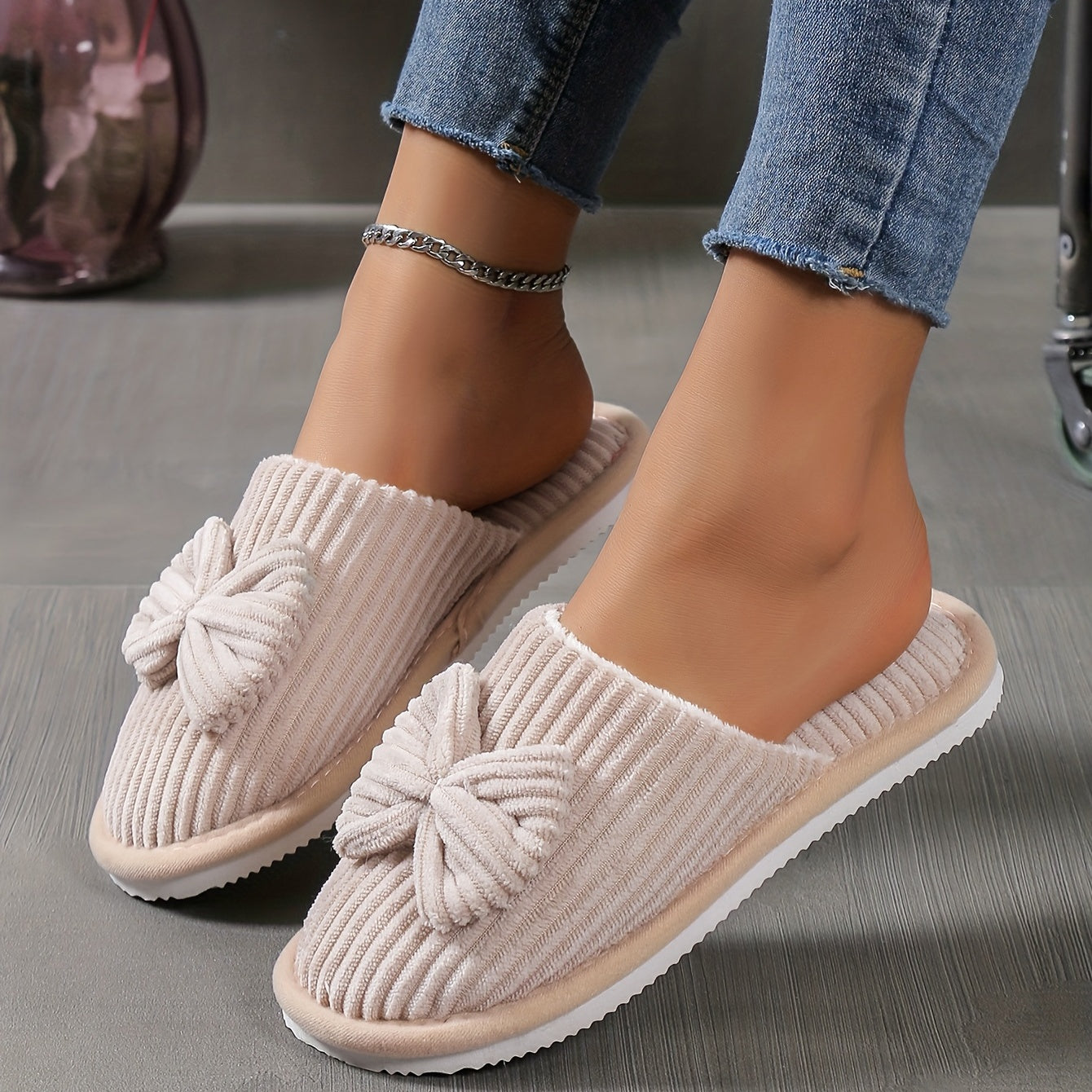 Cute Bowknot Soft Sole Fuzzy Slippers, Winter Cozy &amp; Warm Slip On Plush Shoes, Comfy Closed Toe Home Slippers