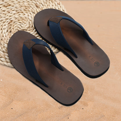 Sandálias tipo slide para homem estilosas - Sola antiderrapante em tecido, castanha com detalhes em preto, material EVA confortável para uso interior e exterior.