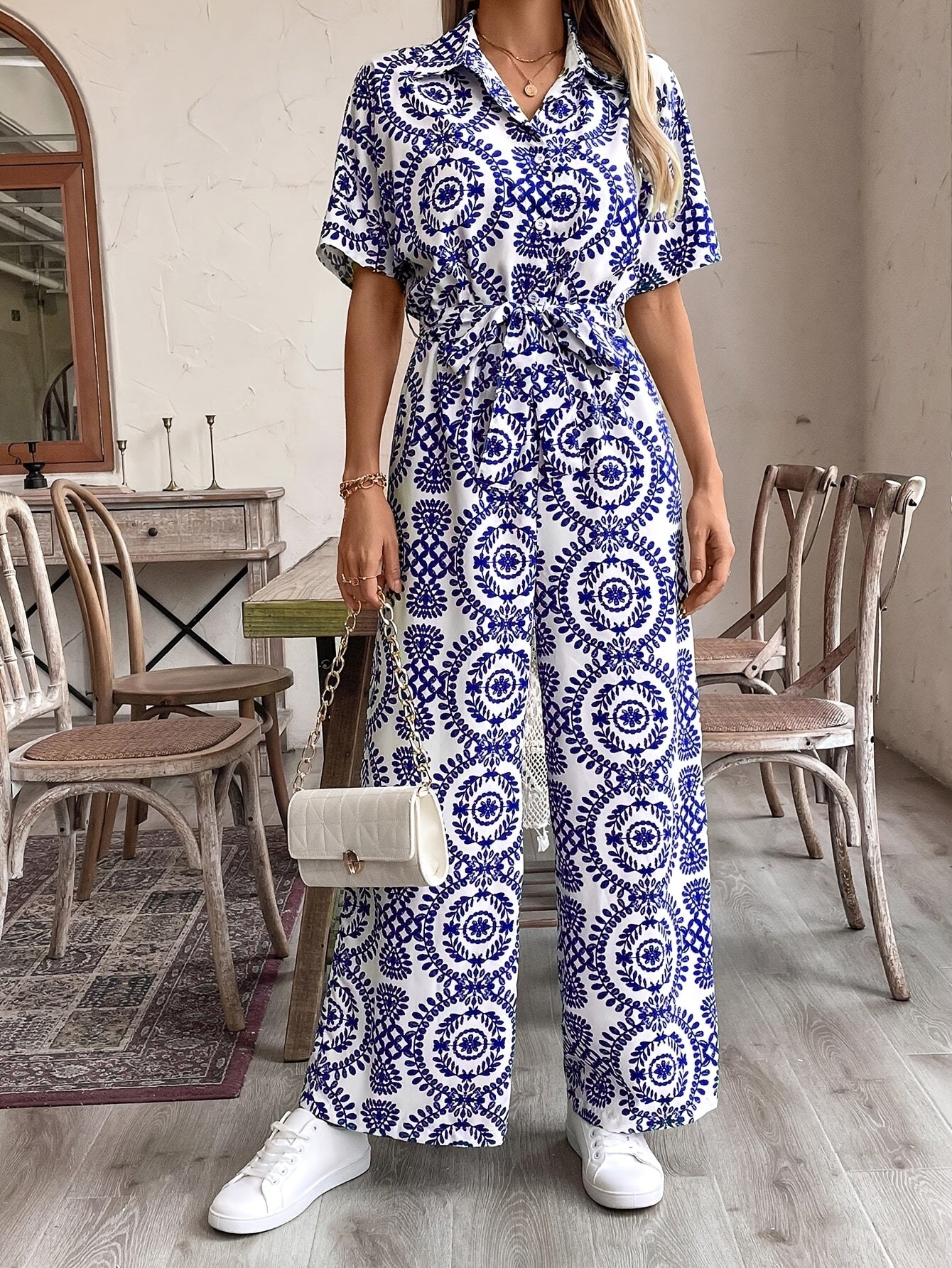 Women's Elegant Ethnic Floral Print Long Sleeve Jumpsuit - Navy Blue & White Retro-Inspired Button-Front Romper, Machine Washable Spring/Summer Dress for Casual & Formal Occasions, Floral Print Dress, Summer Outfit, Nontransp