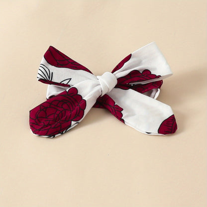 3pcs Short Sleeve &amp; Shorts Set for Newborns - "I'm Daddy's Girl" Letter Print Pants and Headband, Mommy's World Alphabet Kids' Outfit, Perfect for Outdoor