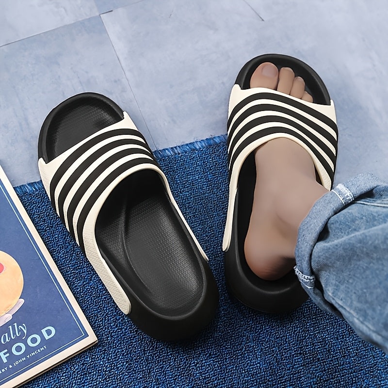 Chinelo unissexo casual às riscas, bico redondo, sola macia em EVA antiderrapante e antirriscos, ideal para caminhadas, atividades ao ar livre e uso diário.