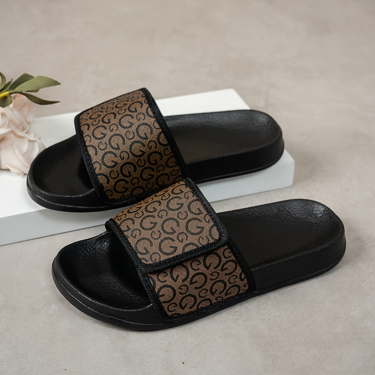 Women's White/Golden Greek Key & Letter Print Slip-On Mules - PU Cover Upper, Cushioned Insole & Arch - All-Season Casual Sandals for Beach, Weddings & Casual Attire, Comfortable Sleepers For Womens, Woman Slippers For Women,