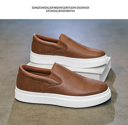 Mocassins para homem sem atacadores - Ténis antiderrapantes de cano baixo com bico redondo, estilo mocassins, com sola acolchoada em PVC, disponíveis em castanho/preto/branco/bege para uso diário e formal - Sapatos sociais minimalistas e versáteis.