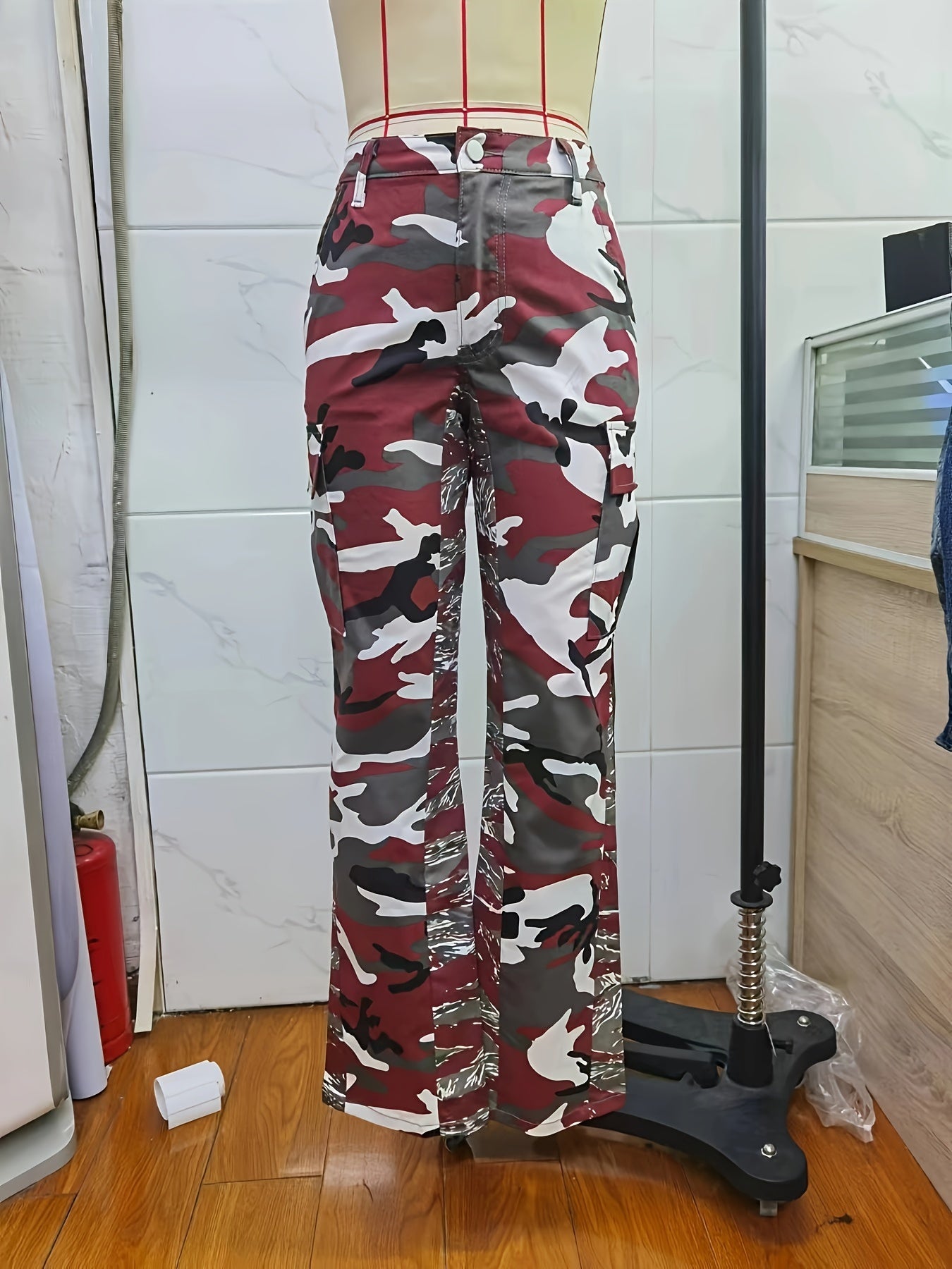 High Waist Straight Camouflage Cargo Jeans, Camo Print Medium Stretch Side Flap Pocket High Rise Denim Pants, Women's Denim Jeans & Clothing