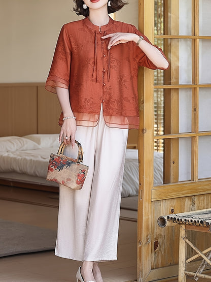 Elegante blusa de verão para mulher com estampado floral - Manga curta, gola mandarim, corte largo, verde-azeitona claro, perfeita para looks casuais. Blusa casual | Blusa com estampado floral | Camisola com gola mandarim