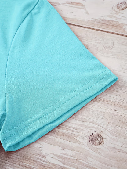 T-shirt casual para mulher com estampado floral de borboletas e margaridas, gola redonda - Verde azeitona, Lavável à máquina, Modelagem regular para looks casuais, Moda para todas as estações, Estilo descontraído, Tecido não transparente