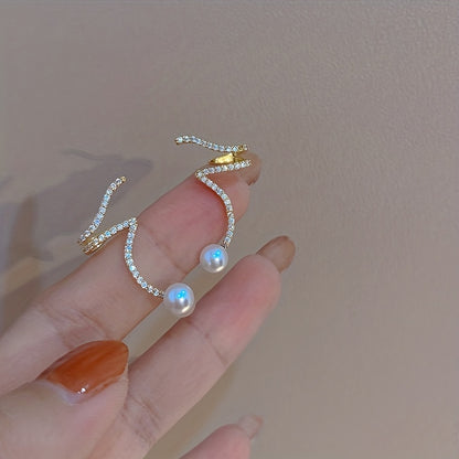 Brincos em Prata 925 com Pérolas Sintéticas em Forma de Agulha e Clips de Orelha - Joalharia Exclusiva para Mulher e Decoração de Banquetes