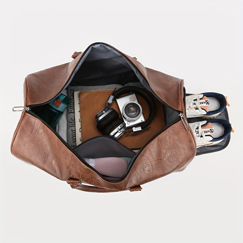 Retro Men'S Travel Bag in a Simple And Spacious Design, Suitable for Casual Use, with Both Hand And Crossbody Options.
