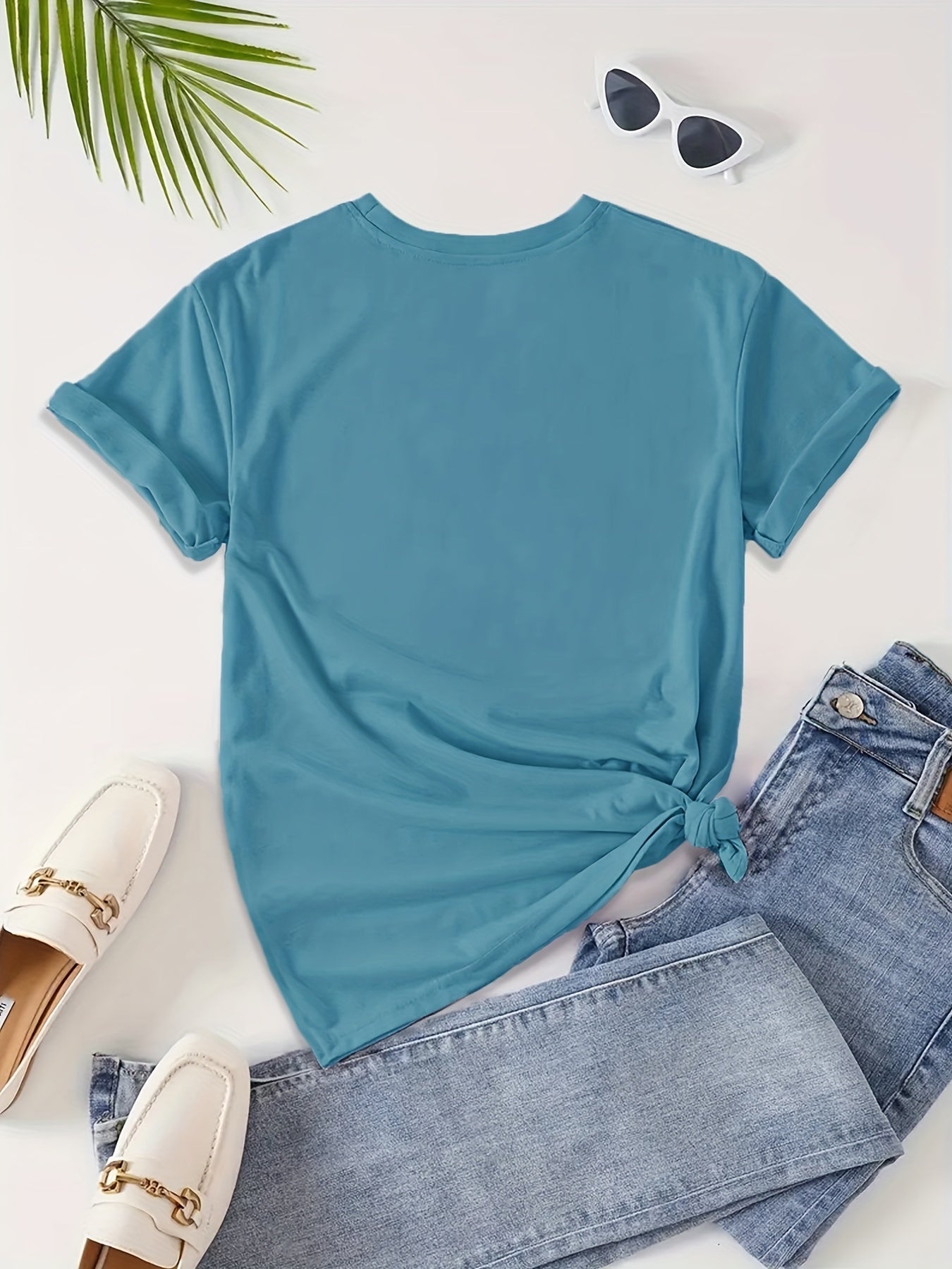T-shirt casual para mulher com estampado floral de borboletas e margaridas, gola redonda - Verde azeitona, Lavável à máquina, Modelagem regular para looks casuais, Moda para todas as estações, Estilo descontraído, Tecido não transparente