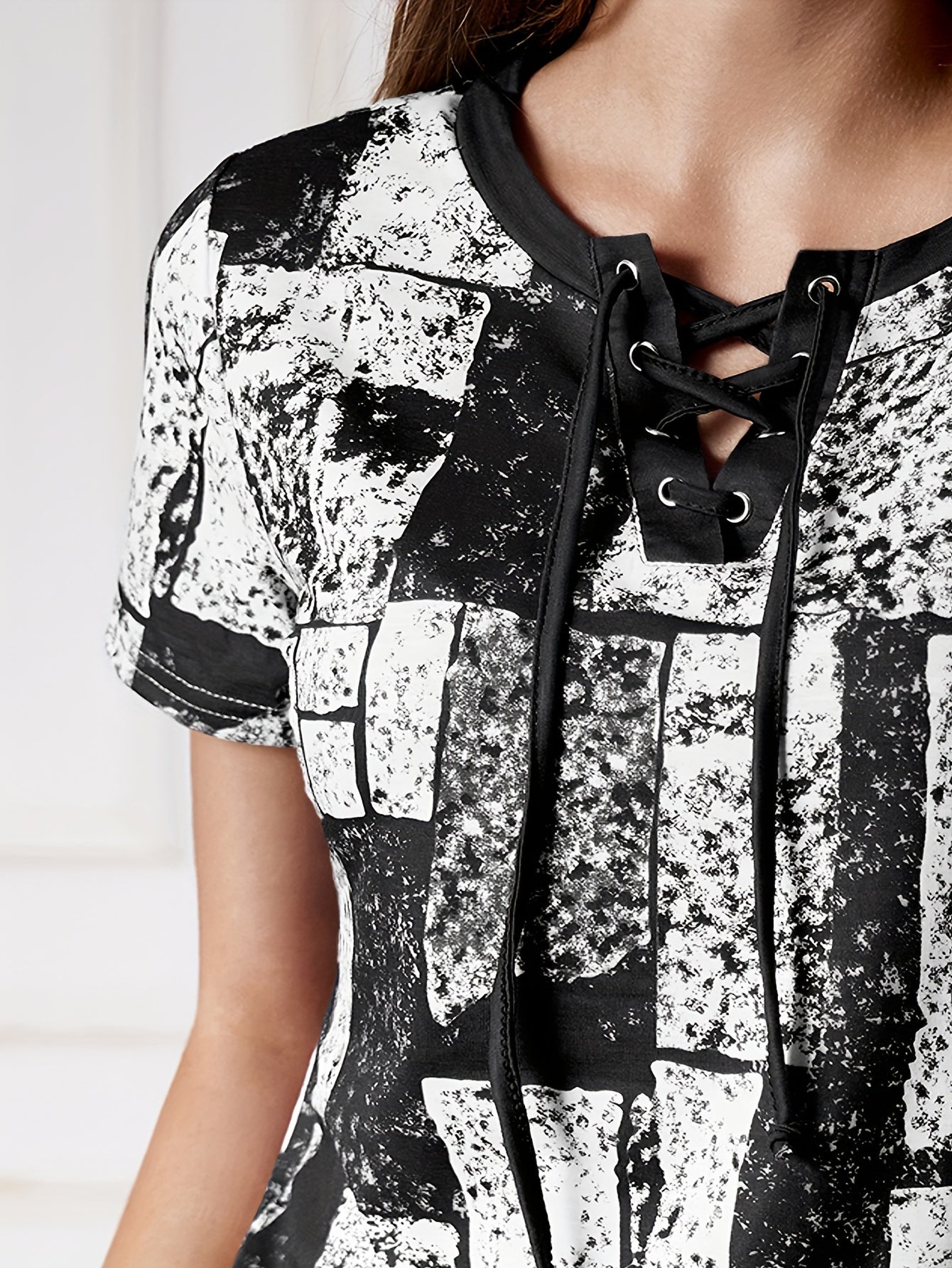 Graphic Print Lace Up V Neck T-shirt, Summer Casual Short Sleeve Top, Women's Clothing