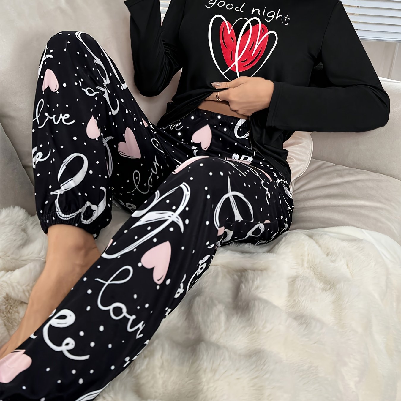 Autumn and Winter Women's Pajama Set with Long Sleeves, Pants, Cute Cartoon Heart Letter Print, Casual Loungewear for All Seasons