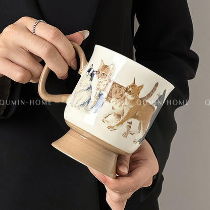 Visually Appealing Cat Ceramic Mug - Insulated, Reusable Coffee & Tea Cup for Couples, Perfect for Breakfast & Home Use