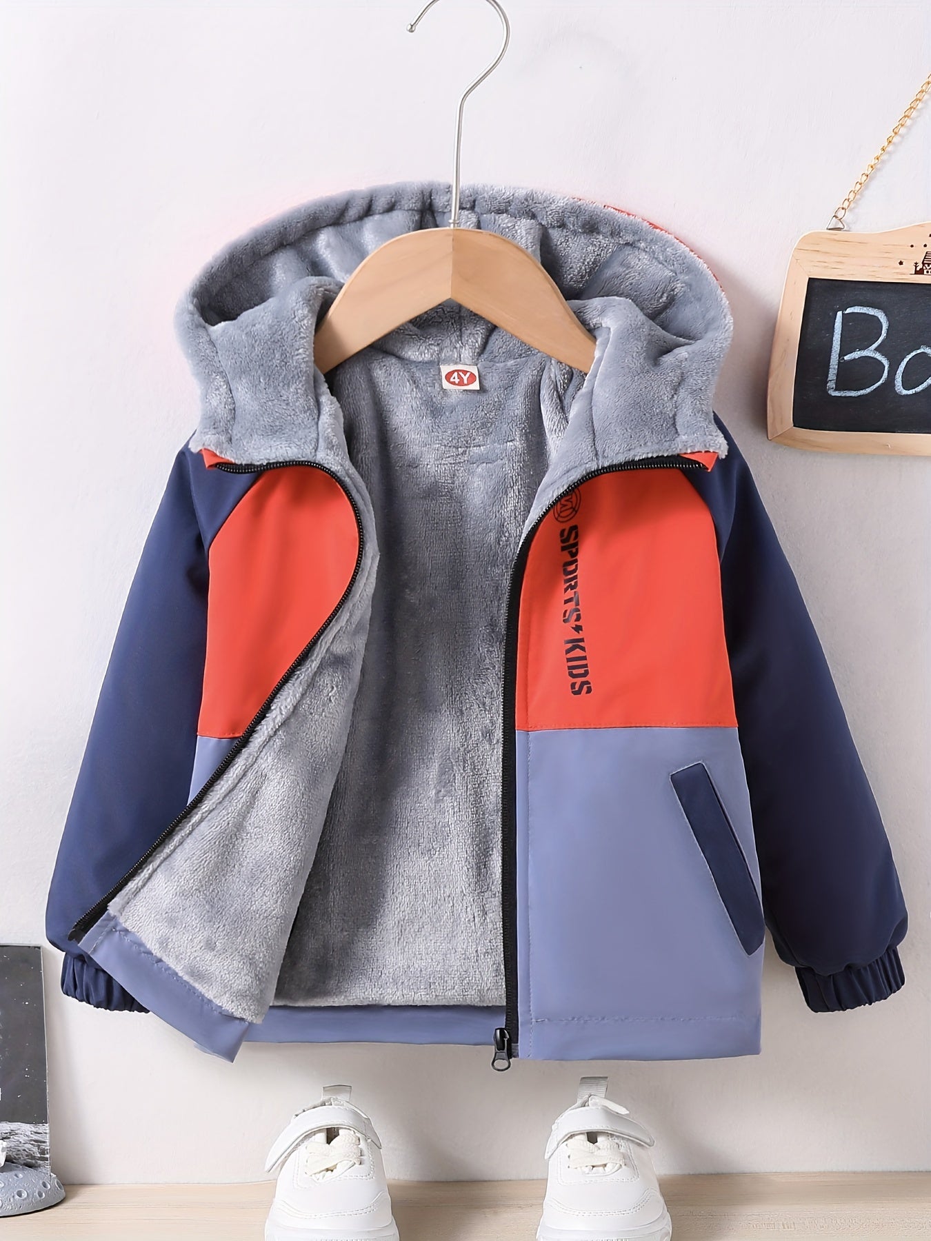 Boys' Casual Hooded Windbreaker Jacket, 100% Polyester, Long Sleeve Raglan Zip-Up Outdoor Coat with Alphabet Pattern, Non-Stretch Fabric, Regular Fit for Fall/Winter - Warm & Windproof