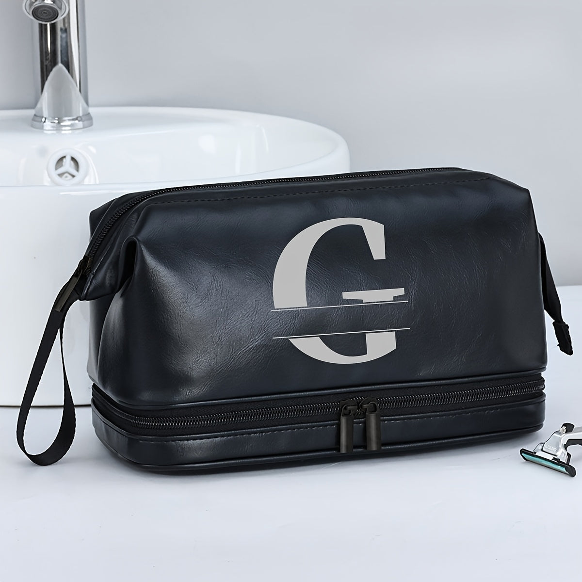 Customized Men's Fashion Travel Toiletry Bag PU Large Letter Toiletry Bag