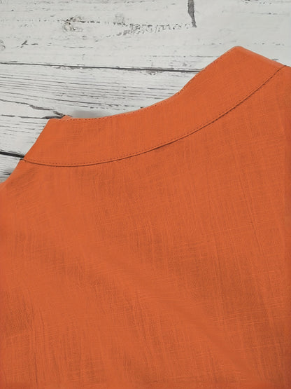 Camisa de homem, gola padre, manga curta, estilo Henley, ideal para o verão, uso casual, negócios e ocasiões formais.