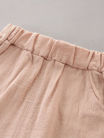 Conjunto casual para bebé menino - Camisola de manga curta e calções com estampado de penas - Conjunto infantil de 2 peças para atividades ao ar livre