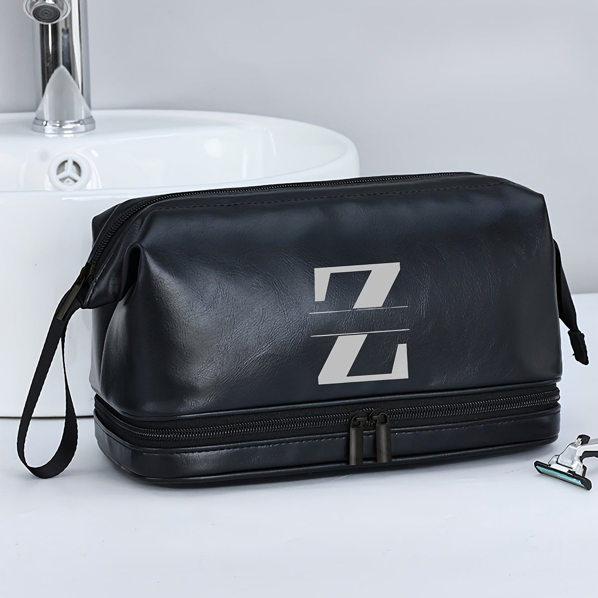 Customized Men's Fashion Travel Toiletry Bag PU Large Letter Toiletry Bag